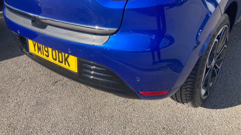 Renault Clio 0.9 TCE 90 Iconic 5dr Petrol Hatchback